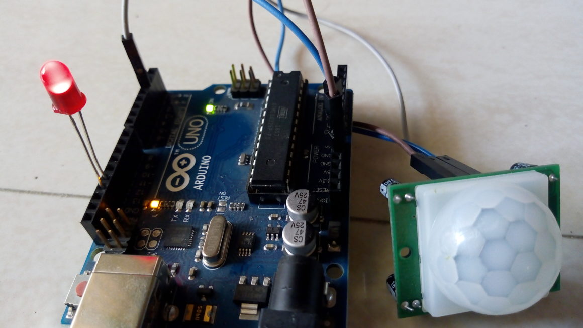 PIR motion detector with arduino